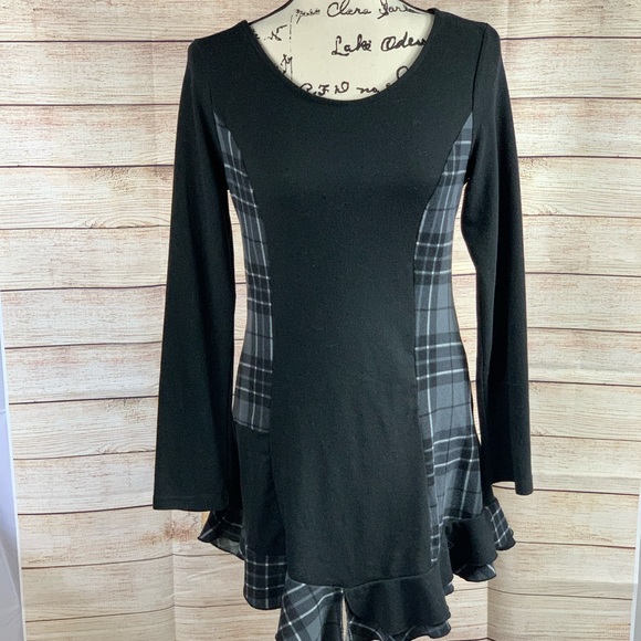 Reborn Dresses & Skirts - Reborn Black Plaid Long Sleeve Dress